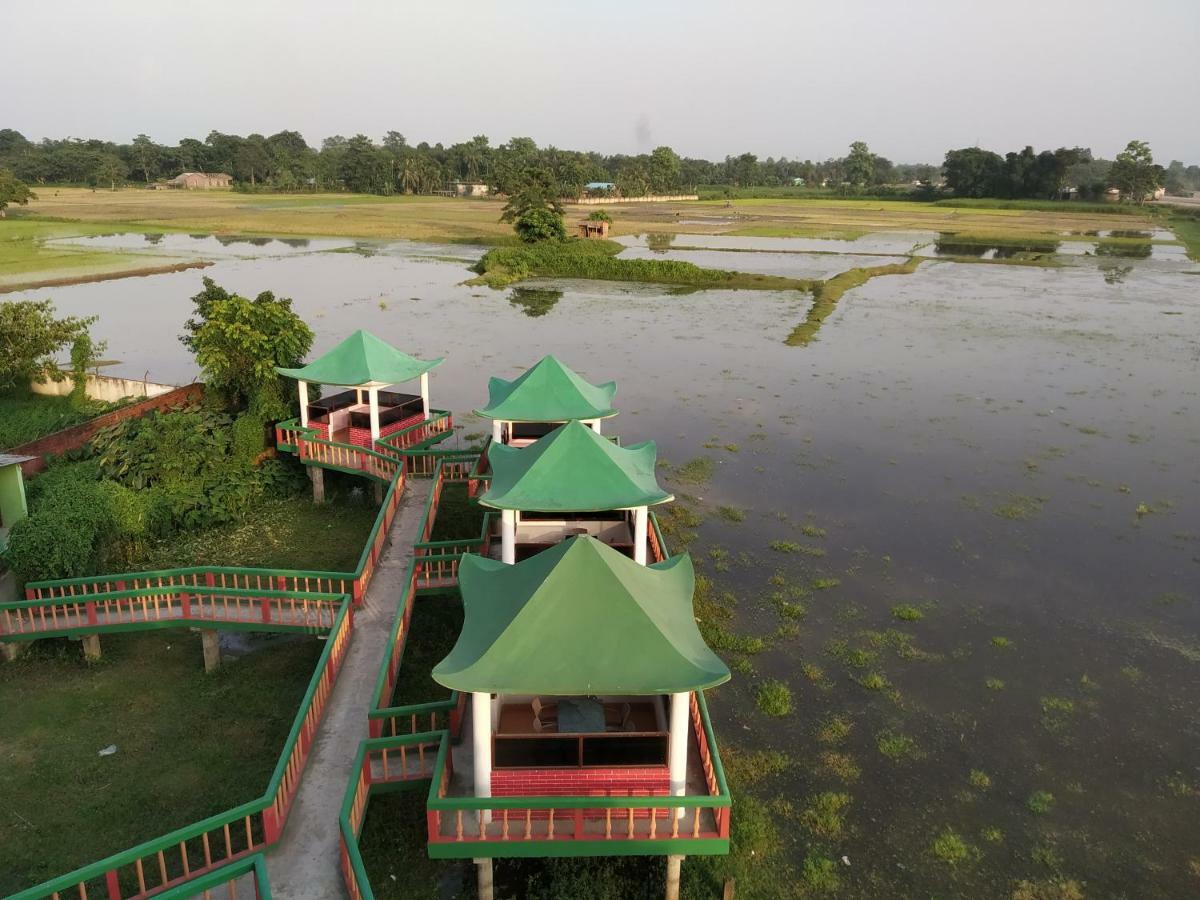 Green Ashiyana Palace Jakhalabandha Экстерьер фото